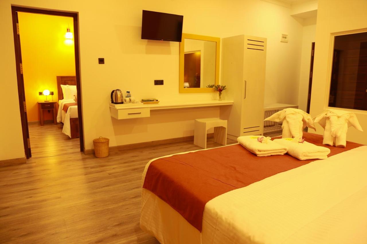 Ali Weta Safari Resort Udawalawe Kültér fotó